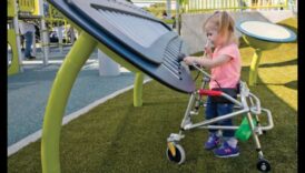 اللعب السلمي: صياغة تدابير السلامة لكل والد