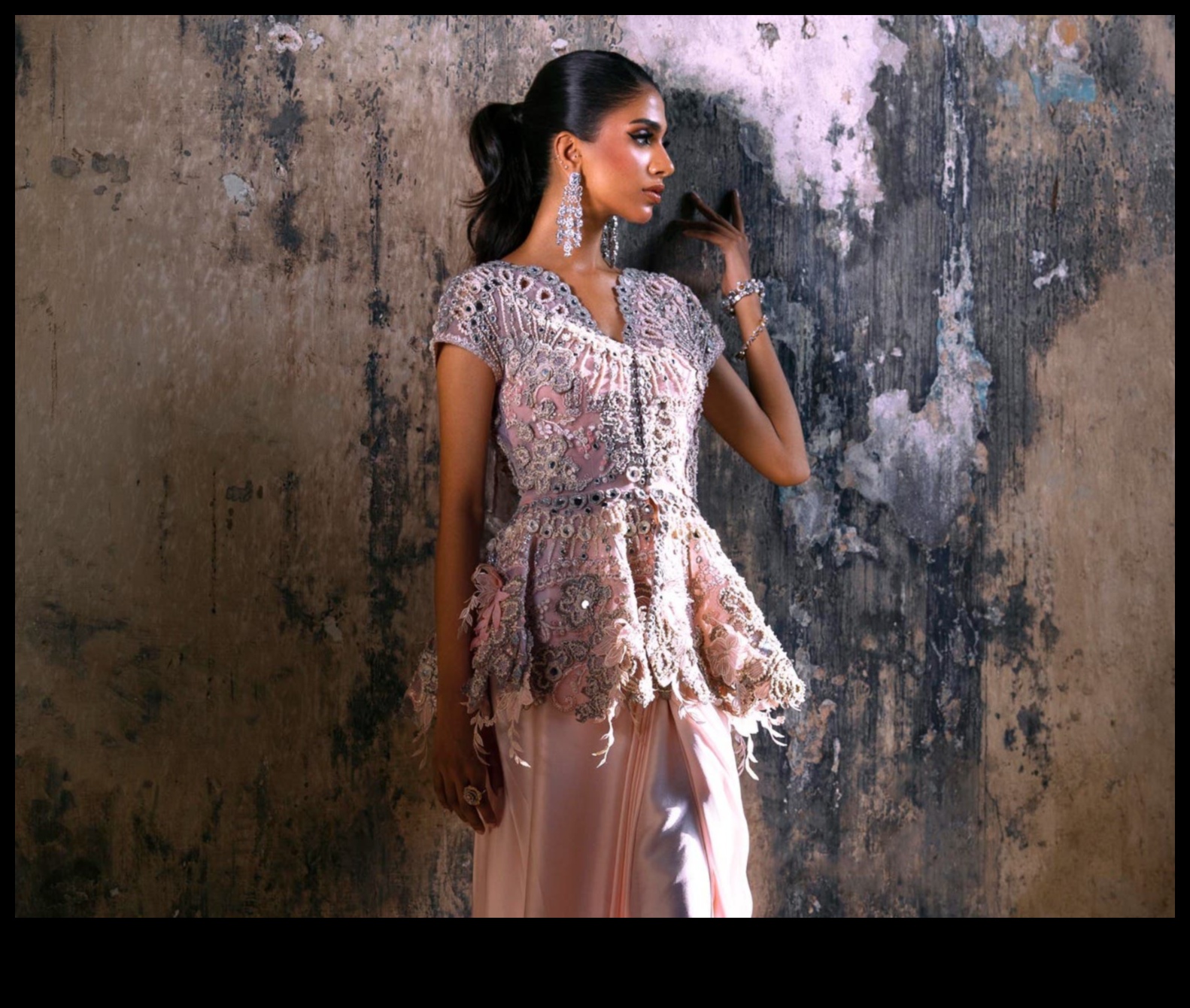 عظمة براقة: ثنى في تألق فاخر